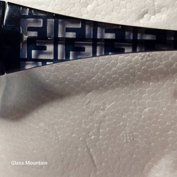 SOLD - Fendi Blue Gradient FS5146 Cold Insert Sunglass Rectangular Frames - Picture 4 of 10